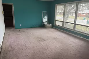 1501 Lafayette St, Valparaiso, IN 46383 - Photo 9