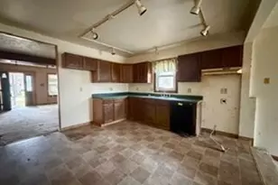 1921 E Coolspring Ave, Trail Creek, IN 46360 - Photo 9