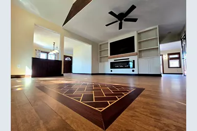 808 E 3rd Street, Hobart, IN 46342 - Photo 3