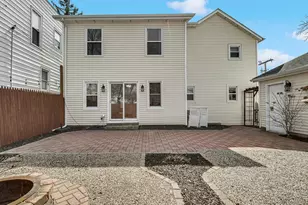 808 E 3rd St, Hobart, IN 46342 - Photo 35