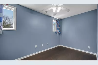 808 E 3rd Street, Hobart, IN 46342 - Photo 27