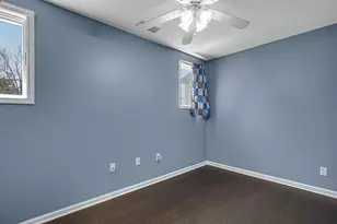 808 E 3rd St, Hobart, IN 46342 - Photo 27