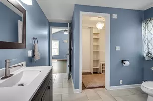 808 E 3rd St, Hobart, IN 46342 - Photo 23