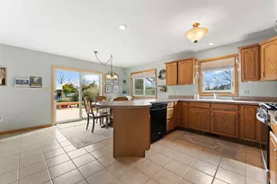 901 Bernie Ct, Chesterton, IN 46304 - Photo 17