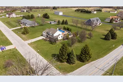 901 Bernie Court, Chesterton, IN 46304 - Photo 5