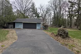 3900 E 1425 N, Wheatfield, IN 46392 - Photo 3