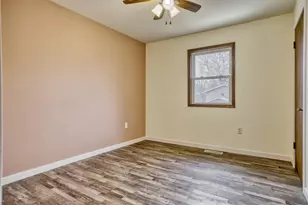 10720 N 1100 W, Demotte, IN 46310 - Photo 13