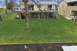 2437 E Lakeshore Dr, Crown Point, IN 46307 - Photo 53