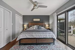 2437 E Lakeshore Dr, Crown Point, IN 46307 - Photo 17