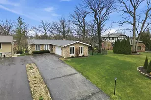 2437 E Lakeshore Dr, Crown Point, IN 46307 - Photo 49