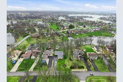 2437 E Lakeshore Drive, Crown Point, IN 46307 - Photo 59