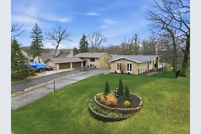 2437 E Lakeshore Drive, Crown Point, IN 46307 - Photo 51