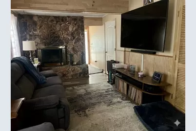 147 S Connecticut Street, Hobart, IN 46342 - Photo 7