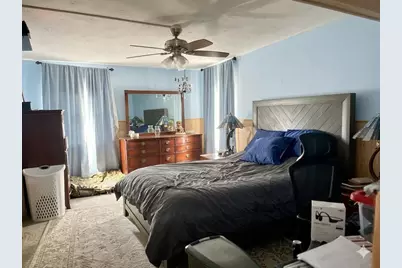 147 S Connecticut Street, Hobart, IN 46342 - Photo 15