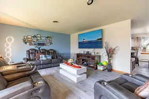 5509 Van Buren St, Merrillville, IN 46410 - Photo 7