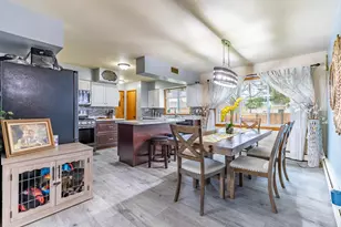 5509 Van Buren St, Merrillville, IN 46410 - Photo 9