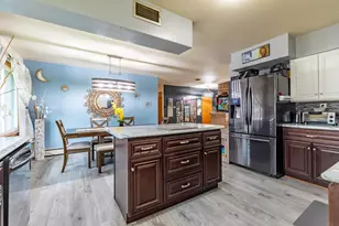 5509 Van Buren St, Merrillville, IN 46410 - Photo 13