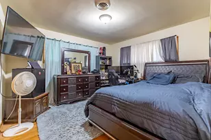 5509 Van Buren St, Merrillville, IN 46410 - Photo 17