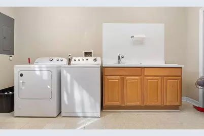 7412 Forest Ridge Drive, Schererville, IN 46375 - Photo 55