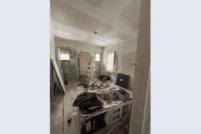 2721 Elkhart, Lake Station, IN 46405 - Photo 7