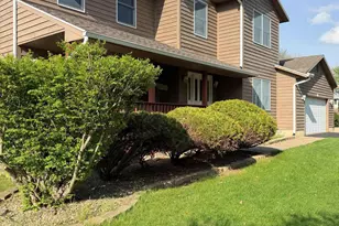124 Beverly Dr, Chesterton, IN 46304 - Photo 1