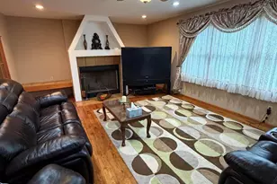 124 Beverly Dr, Chesterton, IN 46304 - Photo 9