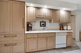 2255 Bordeaux Walk, Highland, IN 46322 - Photo 13