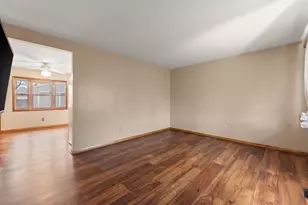 9349 Saric Dr, Highland, IN 46322 - Photo 3