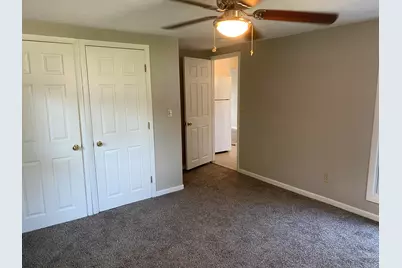 255 College Avenue, Valparaiso, IN 46383 - Photo 3