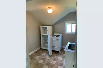 255 College Avenue, Valparaiso, IN 46383 - Photo 9