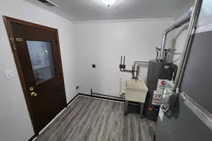 812 W Daumer Rd, Kouts, IN 46347 - Photo 11