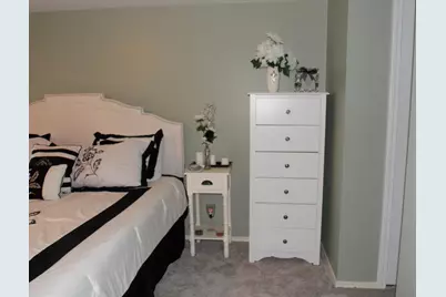 242 Bluegrass Drive, Schererville, IN 46375 - Photo 15