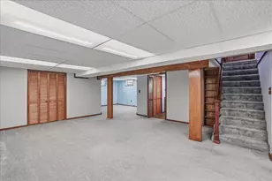 909 N Rensselaer St, Griffith, IN 46319 - Photo 19