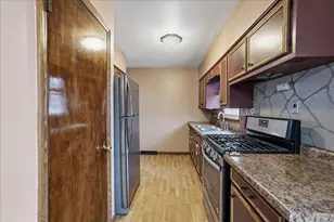 909 N Rensselaer St, Griffith, IN 46319 - Photo 17