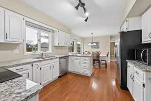 2066 Anna St, Schererville, IN 46375 - Photo 11