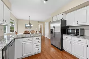 2066 Anna St, Schererville, IN 46375 - Photo 13