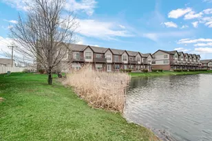 938 Fountain Pl, Schererville, IN 46375 - Photo 7