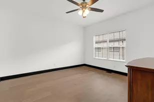 938 Fountain Pl, Schererville, IN 46375 - Photo 25