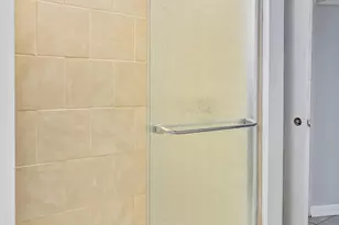 7204 Schneider Ave, Hammond, IN 46323 - Photo 19