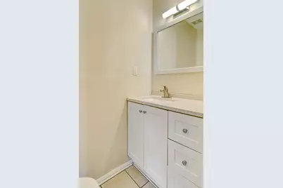 7204 Schneider Avenue, Hammond, IN 46323 - Photo 11