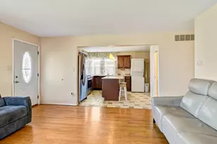 7204 Schneider Ave, Hammond, IN 46323 - Photo 7