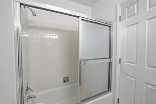 1819 Burgundy St, Schererville, IN 46375 - Photo 21