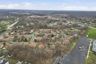 1819 Burgundy St, Schererville, IN 46375 - Photo 33