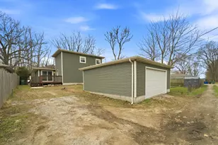 2886 Warren St, Lake Station, IN 46405 - Photo 29