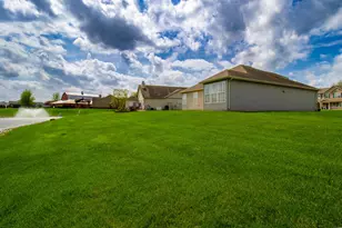11677 Maryland St, Crown Point, IN 46307 - Photo 5