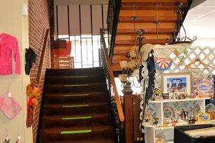 700 Broadway Ave, Chesterton, IN 46304 - Photo 3