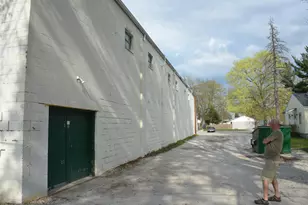 700 Broadway Ave, Chesterton, IN 46304 - Photo 5