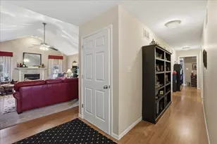 6528 Tumbleweed Ln, Schererville, IN 46375 - Photo 7