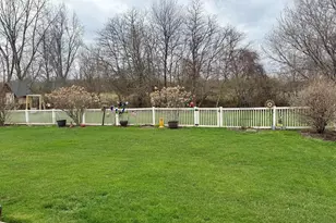 6528 Tumbleweed Ln, Schererville, IN 46375 - Photo 3