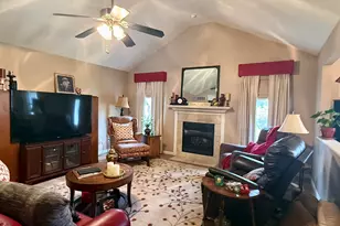 6528 Tumbleweed Ln, Schererville, IN 46375 - Photo 5